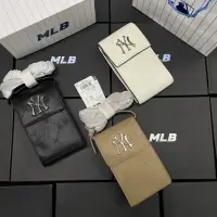 在飛比找蝦皮購物優惠-迷你 MLB Monogram Diamond Embo 手