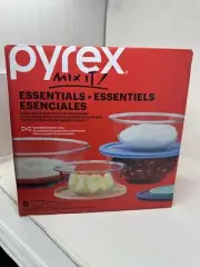 Pyrex Mixing Bowl 8 piece Set with Assorted Pastel Lids