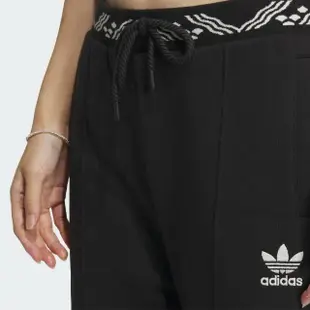 【adidas 愛迪達】長褲 女款 運動褲 三葉草 亞規 新年 TRACK PANT W 黑 IX4239