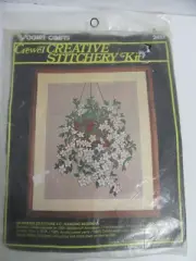 Vogart Crafts Crewel Embroidery Kit 2417 Hanging Begonias Flower 11x14 Floral