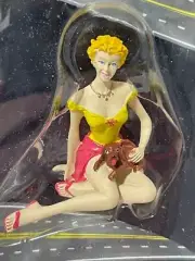 MOTOR HEAD DIORAMA Zena #167 - Pink Skirt, 1/18 Scale Sexy Female Girl 4" Figure