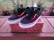 VANS OLD SKOOL (RAINBOW) BLACK/RAINBOW NIB! Men's 3.5/Women's 5