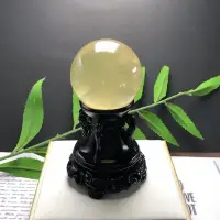 在飛比找Yahoo!奇摩拍賣優惠-天然精品黃水晶球直徑c簡介晶體通透明亮 內部意境漂亮 水晶球