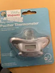 Digital Pacifier Thermometer Fast, Accurate, Reads in 90 sec Walgreens New