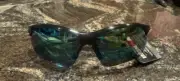 T100.3 Foster Grant IronMan AMBITION GRY MIR FMY Sunglasses 100% UV