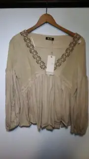 NWT Miss Me Women's Sz Med Beige Aztec Embroidered Peasant Top
