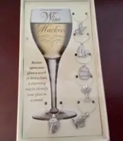 BOSTON WAREHOUSE "DRINKS" WINE GLASS CHARMS/WINE MARKERS NEW IN BOX - SET OF 6