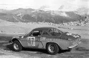 Jean Pierre Nicolas Claude Roure Alpine A110 1968 Rally Car Old Photo 8