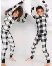 Gender-Neutral Matching Print Snug-Fit Pajama Set Large (10) Black Buffalo Plaid