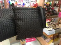 在飛比找Yahoo!奇摩拍賣優惠-☆最愛二手精品☆ BOTTEGA VENETA BV 276