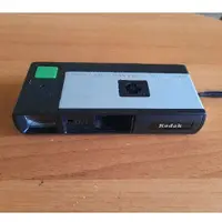 在飛比找蝦皮購物優惠-Kodak Pocket Instamatic 30 Cam