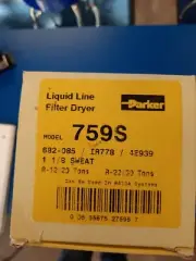 PARKER LIQUID LINE FILTER DRIER 1-1/8" SWEAT - 20-30 TONS - 759S - BR2