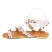 Nevenka Womens Sandals Flat Clip Toe Lace Floral Beach Flip Flop-White