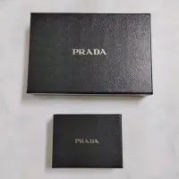 在飛比找蝦皮購物優惠-貓尾巴~* Prada 空盒 長夾 短夾 化妝包 收納盒 禮