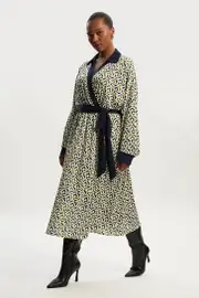Plus Size Geo Print Crepe Tie Waist Maxi Dress