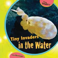 在飛比找博客來優惠-Tiny Invaders in the Water