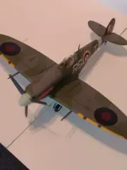 Franklin Mint / Armour RAF Mk V Spitfire Robert S Tuck