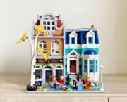 Modular Bookshop Building Set – 2504 Pcs High-Quality Bricks for Display or Gift