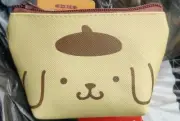 New with tags Sanrio Daiso Pompompurin Hello Kitty Coin Purse Limited Edition