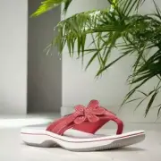 Clarks Womens Red Cloudsteppers Brinkley Flora Flip Flops Sandals Size 10M NIB