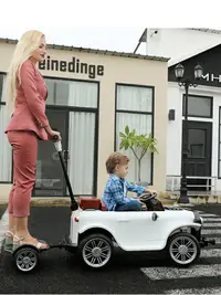 在飛比找樂天市場購物網優惠-兒童電動車四輪遙控汽車男女小孩寶玩具車可坐雙人大人親子一體車