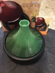 Le Creuset Tagine Emerald Green 27cm 2.5 Qt Cast Iron Base Ceramic Top RETIRED