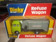 MIB 1977 Dinky Die Cast Toys Refuse Wagon 978 Meccano, England W/2 DUST BINS CAN