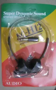 Vintage Lightweight Headphones for walkman Super Dynamic & 3.5mm- 1/4" adapter
