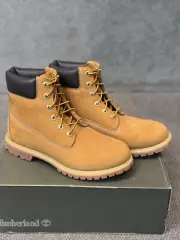 Timberland 6” Inch Premium Women’s Size 11M Boots Nubuck Wheat Boots 10361 NEW