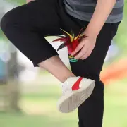 5PCS 20CM Height Handmake Feather Shuttlecock China Foot Kick Entertainment MU