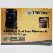 Trendnet 450Mbps Dual Band Wireless N HD Media Bridge TEW-680MB 2.4GHz 5GHz WiFi