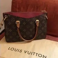 在飛比找蝦皮購物優惠-【凱莉二手】 Louis Vuitton專櫃正品LV 路易威