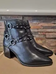 Clarks Isabella Trim Black Leather Boots - Size 5.5 UK - NEW.