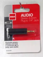 RCA AH203R 1/4 Inch Female Jack to 3.5mm Male Plug Audio Adapter Stereo Black