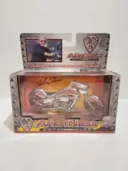New IRON LEGENDS Arlen Ness 1:18 Die Cast Motorcycle Chrome With Red Flames