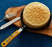 Takashi MURAKAMI Frying pan for pancake available direct and IH from JP