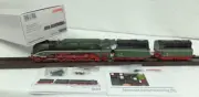 Marklin HO 38201 Long Distance Steam Locomotive (#18 201) w/accessories, manuals