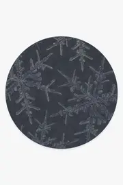 245' Round | Machine Washable Runner Rug | Kid & Pet Friendly | Indoor Rug | Snowflake Navy Flatwoven Rug | Ruggable