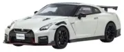 1/43 Nissan Skyline GT-R R35 Nismo WHT 2022 Resin Model Car by Kyosho KSR 43108W