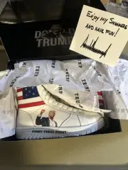 Donald Trump 45 White Fight Sneakers NEW Size M7/W8.5 1081/5000