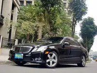 在飛比找旋轉拍賣優惠-2010年 BENZ E350 3.5 黑跑9萬