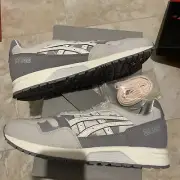 asics gel saga size 9.5