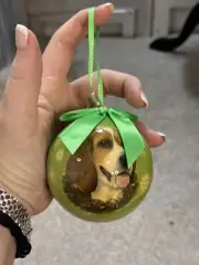E &S Pets Beagle Dog Christmas Ornament NIB Dog Lover Gift $15 Plastic Ball