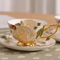 在飛比找ETMall東森購物網優惠-歐式描金骨瓷咖啡杯碟套裝創意英式下午茶杯簡約紅茶杯花茶杯陶瓷