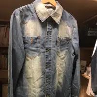 在飛比找蝦皮購物優惠-Vintage cooljacky denim shirt 