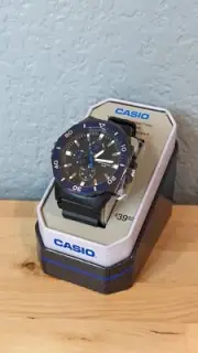 Casio Men's Sports Analog-Quartz Watch with Resin Strap, Black MRW-400H-2ATN