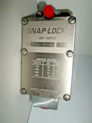 ⭐NEW⭐ NAMCO EA17035106 LIMIT SWITCH EA170 35106 SNAP-LOCK