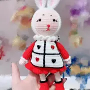 New Hand Made Crochet Alice In Wonderland The Poker Housekeeper Bunny