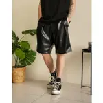 【PERVADE】BRIGHT LEATHER SKIN SHORTS 亮皮短褲