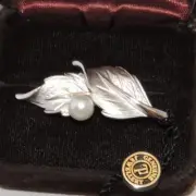 Tokyo Pearl Ginza Matte Silver Cultured Pearl Leaves Pendant / Brooch 5c 29